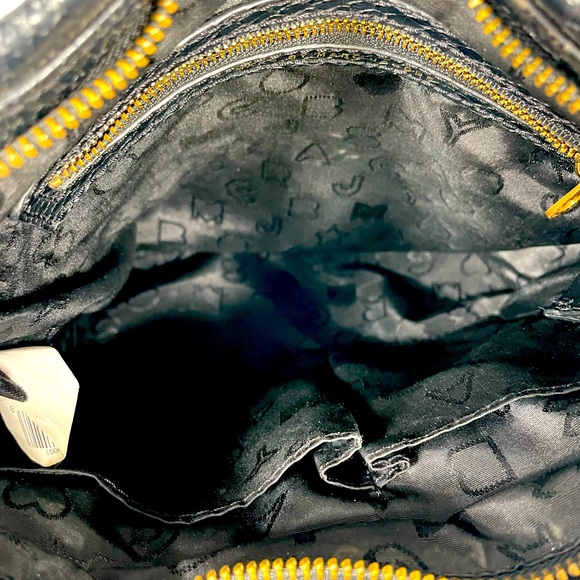 Marc Jacobs Black Crossbody Purse PVC Snakeskin Print - Picture 7 of 8